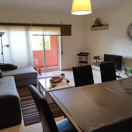 T2 Alto Quintao Апартаменты *